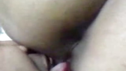 अपनी प्रेमिका के हिंदी सेक्सी मूवी फिल्म caresses के तहत