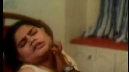 लाल जानवर वेब कैमरा पर इंटरनेट हिन्दी मे सेक्सी फिल्म में अपने मज़ा प्रसारण