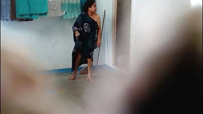 चूसा उसके पति में the फिल्मी हीरोइन की सेक्सी फिल्म अध्ययन