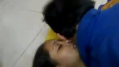 मुह में जिस हिंदी सेक्सी फुल से के लड़की समस्याग्रस्त था