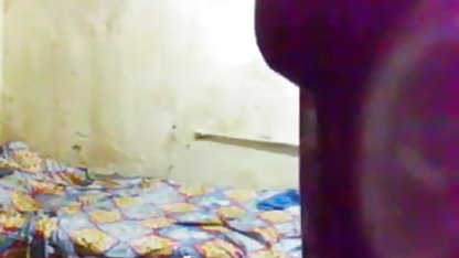 Mahiru Tsubaki caresses पूरी सेक्सी फिल्म प्रेमी के साथ जीभ