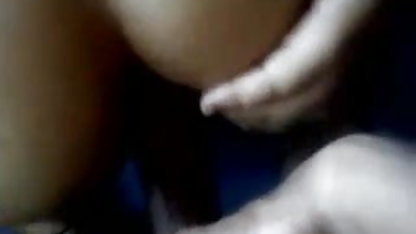 एशियाई Matyurku कुशलता से सेक्सी ब्लू भेजिए बांध