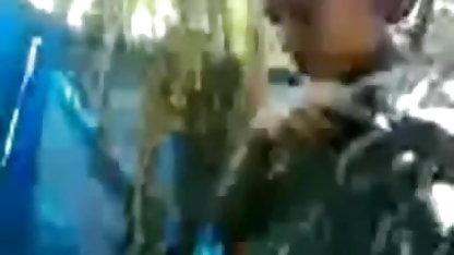 एक faloimitator के साथ हिंदी फिल्म सेक्सी सेक्सी एक वीडियो चैट