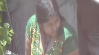 अनुभवी आदमी हिंदी मूवी सेक्सी फिल्म और Shrew काले बाल वाली